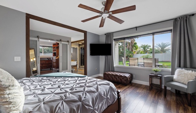 NEW! FOUNTAIN PALMS OASIS HEATED POOL