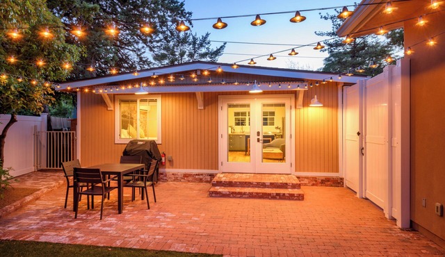 NEW Gem Uptown - Hot Tub, Walk to Food + Trails