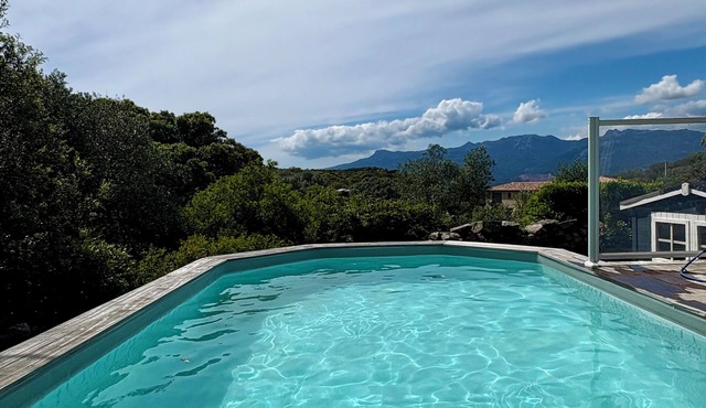 New house with private pool, in a quiet area near Porto-Vecchio