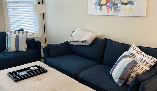 New Town Home Near Wrightsville Beach, Convienient to Historical Downtown & UNCW