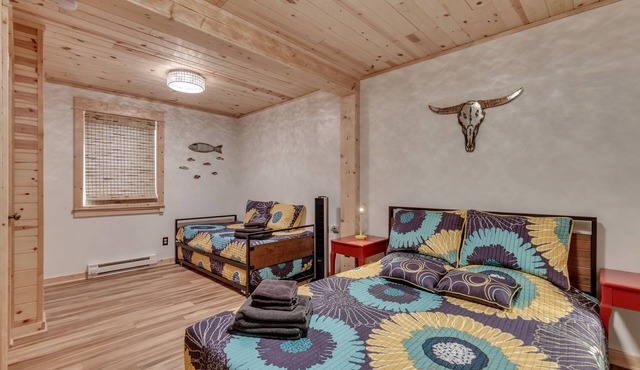 ~New~ Yellowstone Rock Studio