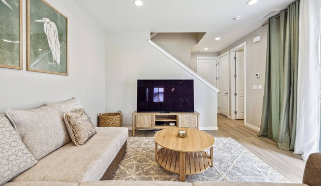 Newly built 3 bedroom 2 1/2 bath townhome with park & seasonal pool