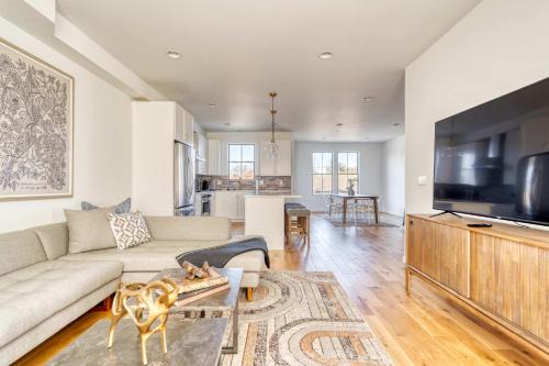 North Tabor 2BR - Gym - Gourmet Kitchen