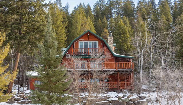 Northstar Ranch, 14 people, 40 acres, perfect group retreat