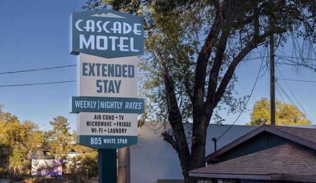 Nostalgic Motel Vibes *Cozy Rooms * WIFI *Room 1