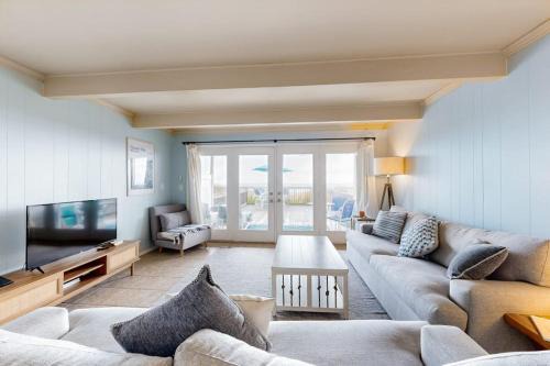 Ocean Villas Oceanfront