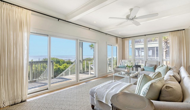 Oceanfront Renovated Mariners Watch