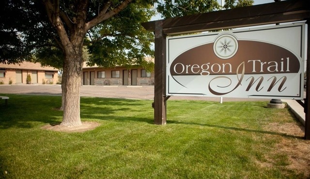 Oregon Trail Inn