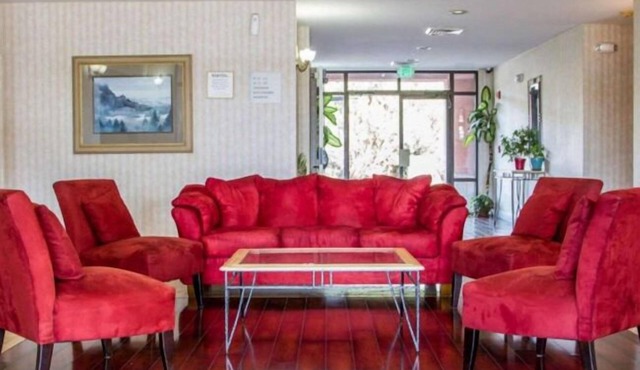 Pacific Coast Inn