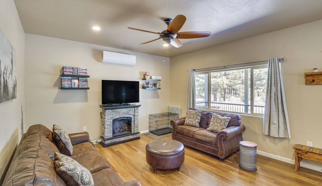 Patio & ATV Trail Access: Quiet Cabin in Show Low