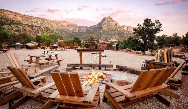 Peaceful Bell Tent Rental with Wilderness Views near Zion National Park, Utah
