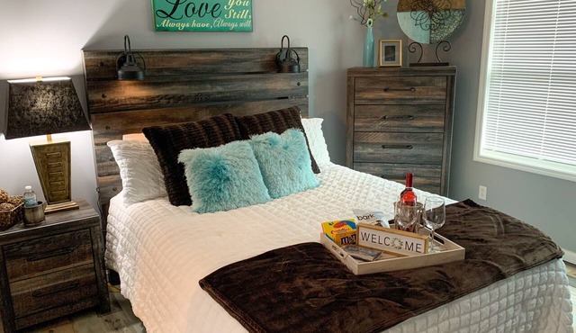 Peaceful Getaway - Close to Everything