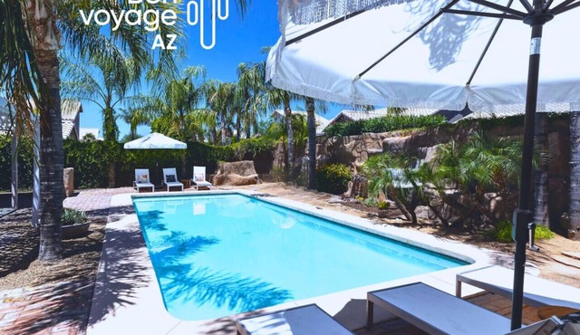 Peaceful getaway w/pool, hot tub & fire pit