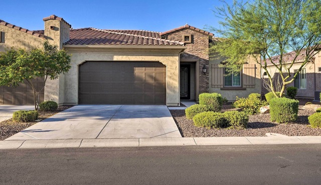 PebbleCreek Villa w/ Oasis Pool & Golf Course