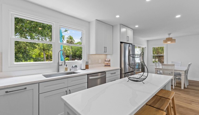 Pelican Bay 13 - Brand New Reno! 1 Block to Beach!
