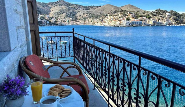 Petalo House in Symi
