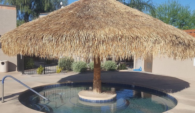 Pool/s - Golf - Hot Tub - So many Activities