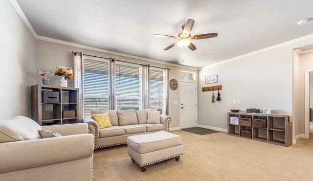 Private group retreat near Sedona with playground, fast WiFi, fenced yard & deck