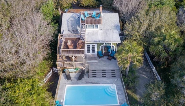 Private Pool & Multi-Level Decks w/Screened in Porch! Beach Access Across Street