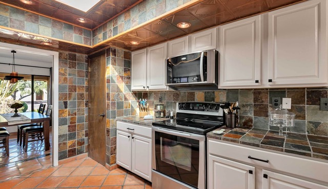 Private Pool: Pet-friendly Home in Scottsdale!