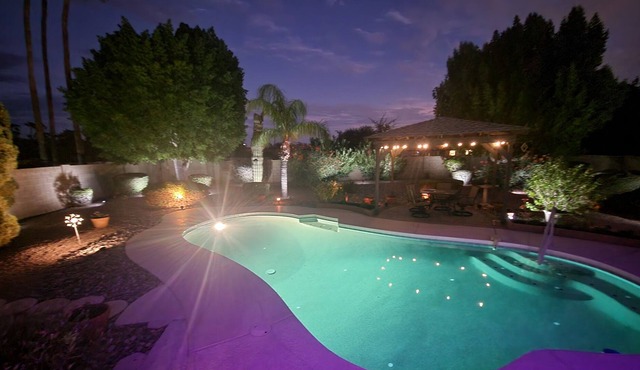 Private retreat w/pool, close to all things Scottsdale