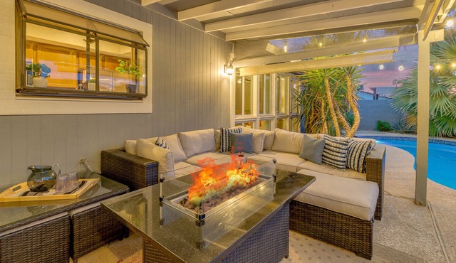 Quaint Scottsdale Spectacular Pool & Hot Tub Home!