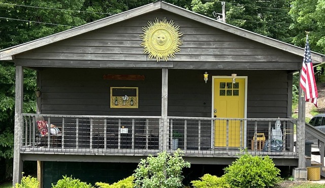 Quiet-cabin near Red River Gorge and Cave Run Lake Minutes to Sunset Ridge Venue