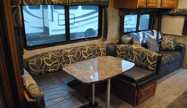 Quiet RV in a country setting with spectacular river views