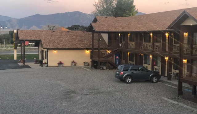 Red Bear Inn