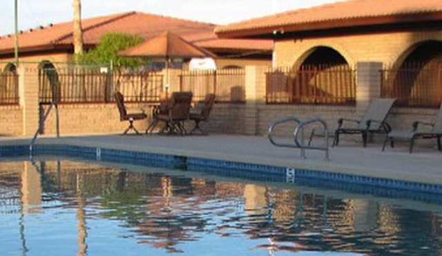 Refreshing Buckeye Resort!