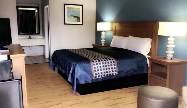 Relax Inn
