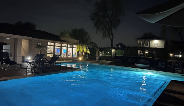 “Relax & Unwind in Sunny Scottsdale – Your Perfect Desert Getaway“