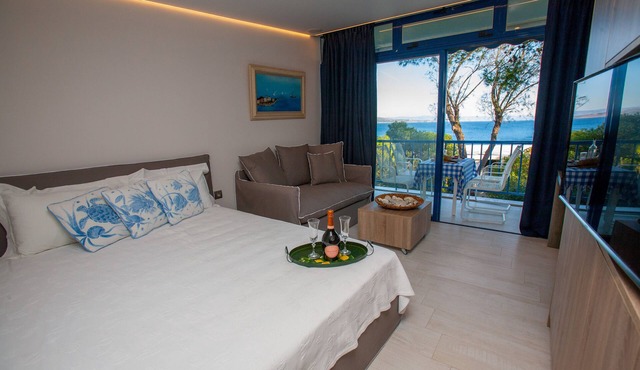 Relaxing Bangalow by the sea in Sounio