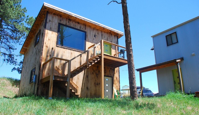 Relaxing Mountain Studio