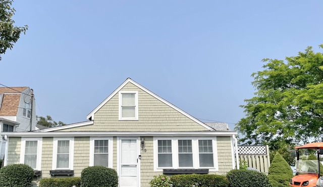 Relaxing Water view Onset Beach 3 bedrooms walking distance to everything