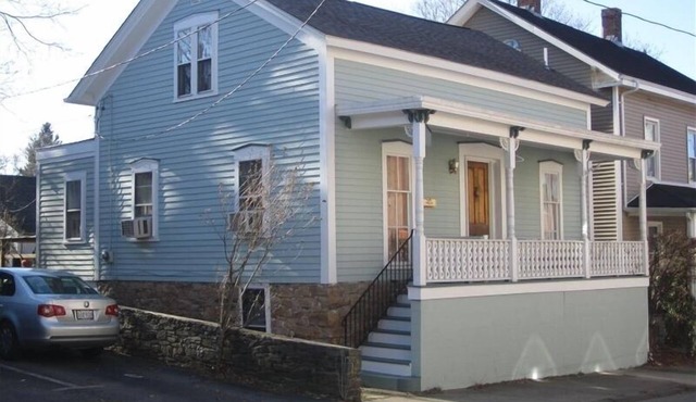 Remodeled Downtown Newport Home: Steps from Everything in Town
