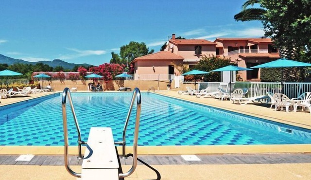 Res. Mare e Sole, Taglio-Isolaccio, bungalow with terrace or balcony