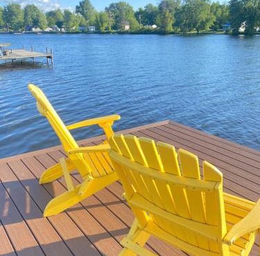 River front with Fenced in yard, Dock and Pet F