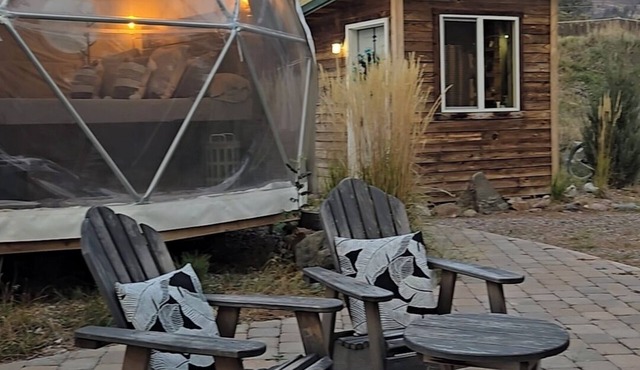 Riverfront Dome on the Clark Fork with private beach