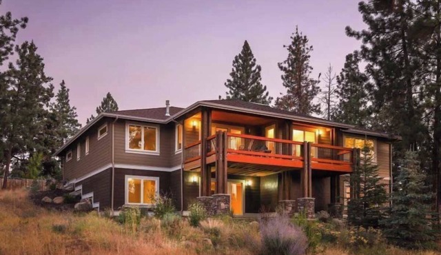 Riverview Executive Retreat Farewell Bend