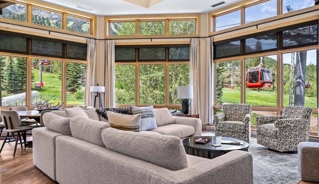 RMR: Cody House B Condo in Teton Village