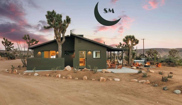 Sage Moon 5-Acre Pioneertown Escape with Hot Tub