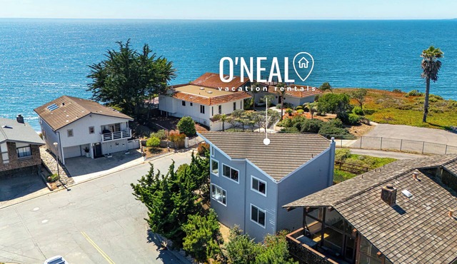Sand Dollar Beach Home - Stunning views!