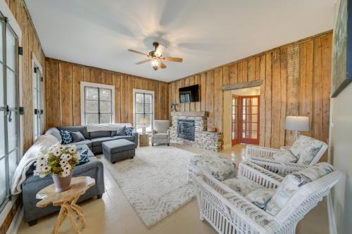 Scenic Loon Lake Adventure Retreat w/Dock!