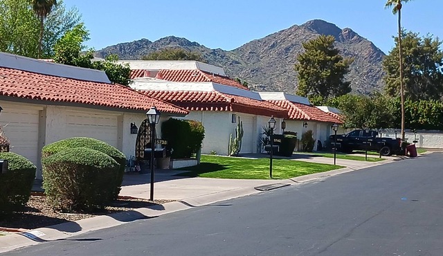 Scottsdale 2BR 2BA Townhome in Resort Corridor close to Old Town Scottsdale