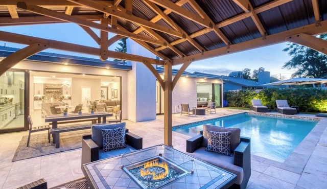 Scottsdale Getaway | Chic Comfort, Pool & Gather Spaces