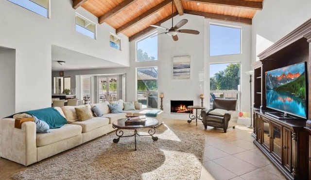 Scottsdale LuxVilla -7 BR!- Mins to TPC and Casino