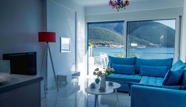 Seafront Luxury residence with amazing view