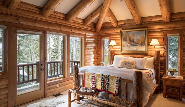 Secluded Cabin in the Woods