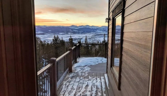Secluded Winter Park Highlands Tree Top Getaway